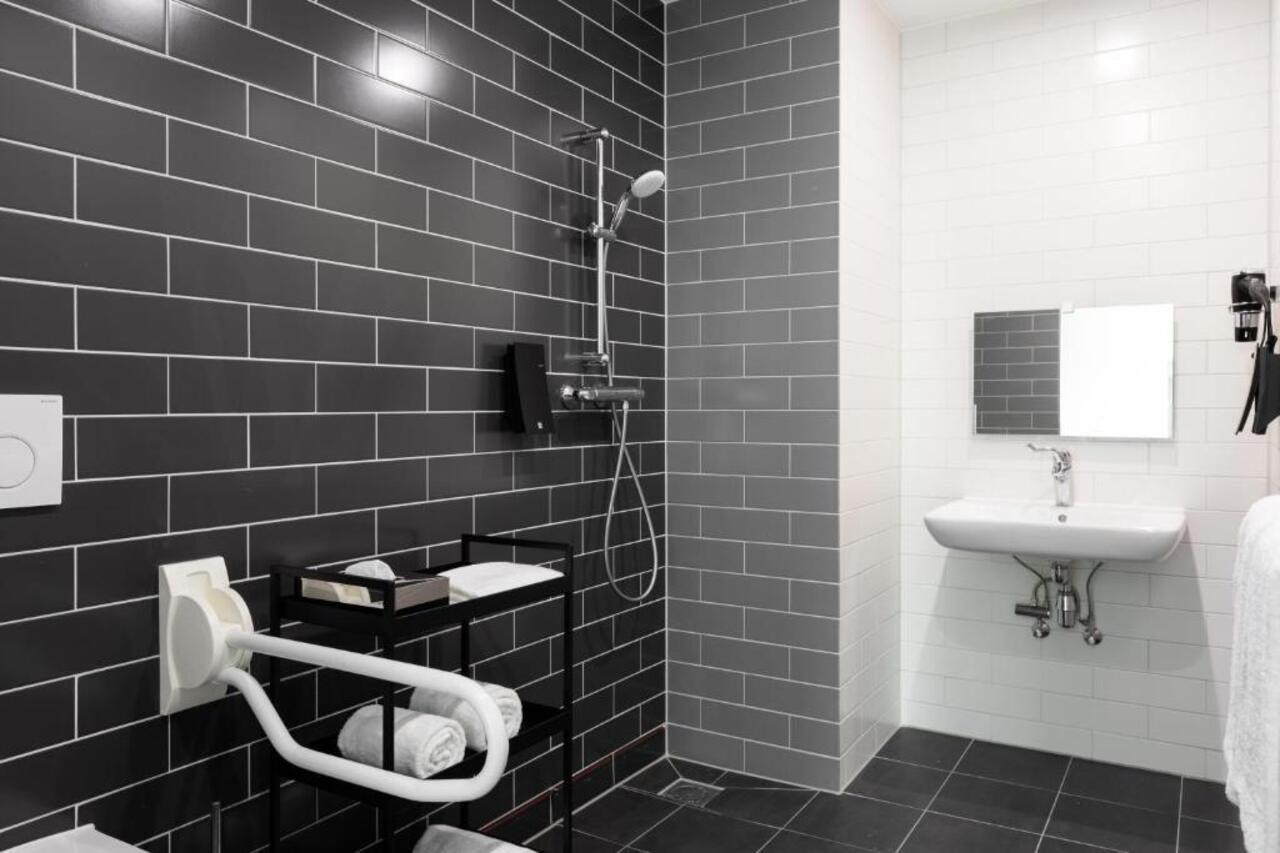 Holiday Inn Express - Almere By Ihg Ngoại thất bức ảnh